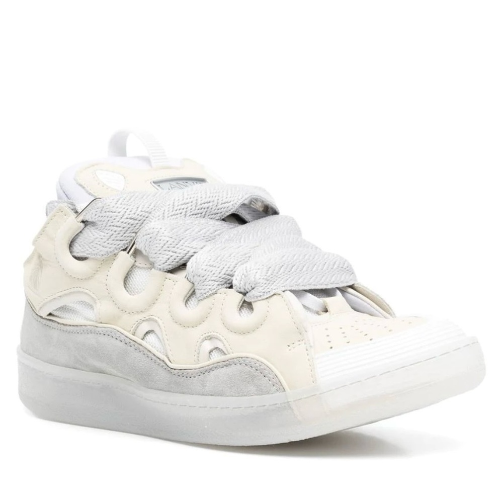 Lanvin Chunky Low-Top Sneakers × 1
FR39 / Beige